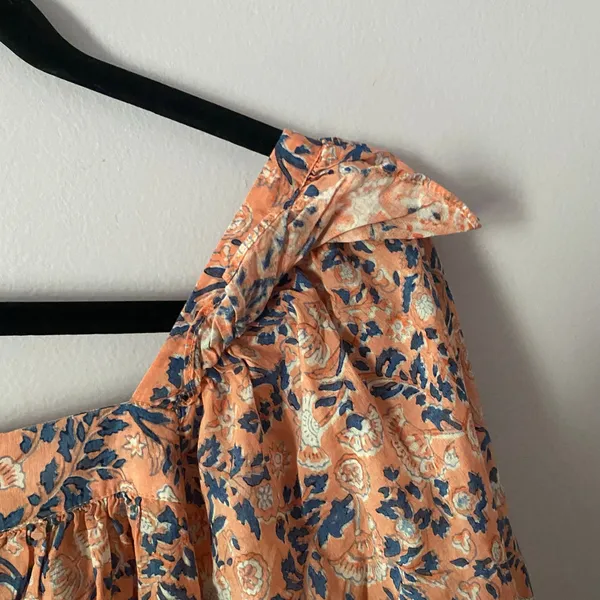 Cleobella Pink Blue Floral Peasant Blouse Button Down Cotton Women's size Small - Image 4