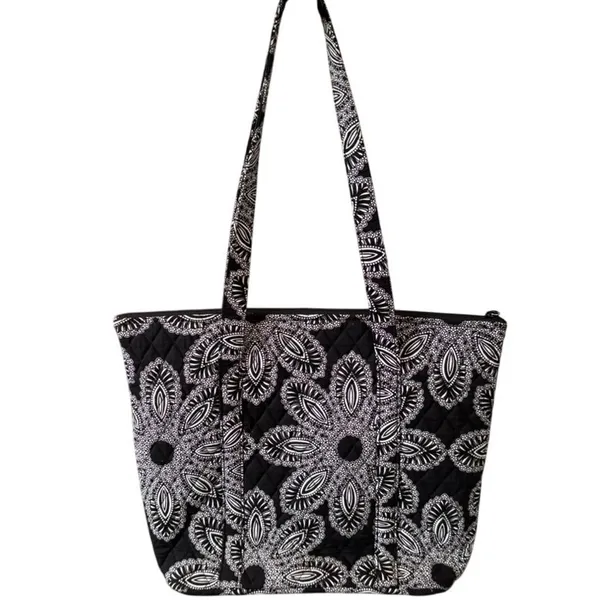 Vera Bradley Get Carried Away Tote Blanco Bouquet EUC‎ - Image 3