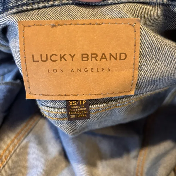 Lucky Brand Denim Jacket Womens XS Classic‎ Trucker Medium Wash - Image 4