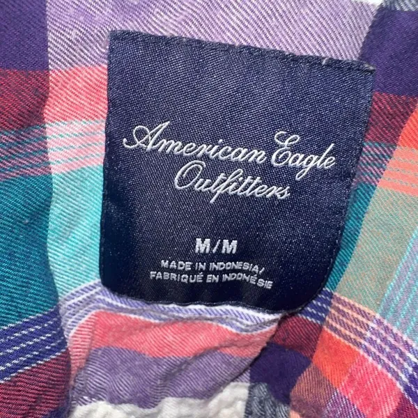 American Eagle pink purple plaid M button down shirt - Image 3