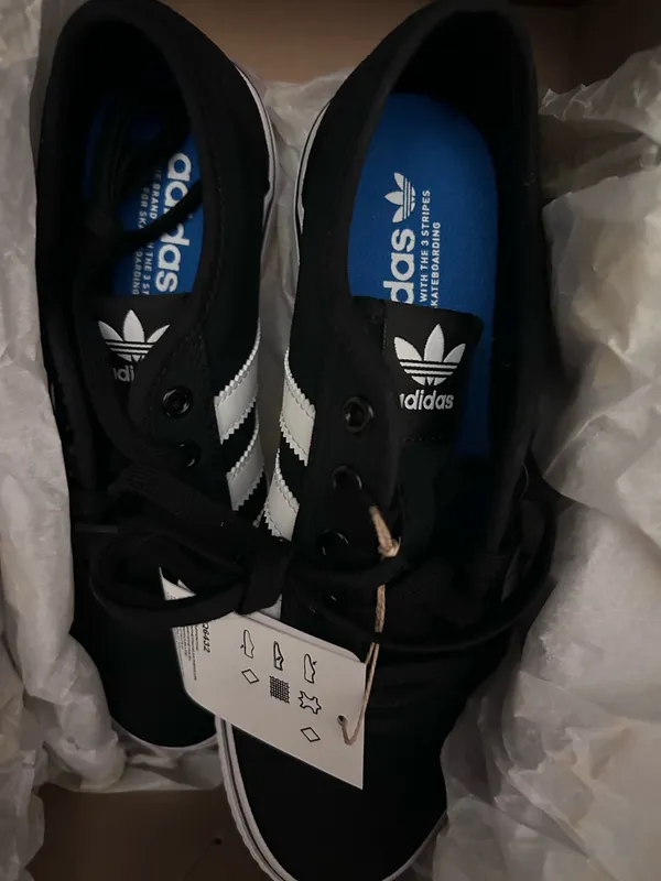 Adidas ADI-EASE Skate Sneakers -Mens Sz 7/Womens Sz 8 - Image 4