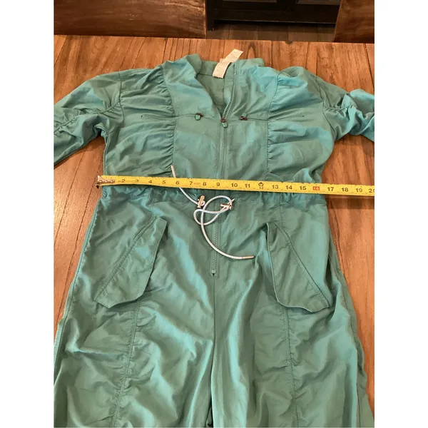 Fabletics Mckenzie Woven jumpsuit in Soft Pine Green XS - Image 7