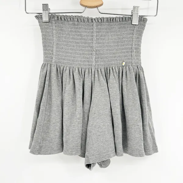 Natural Life Womens Smocked Waist Shorts Gray Ruffle Trim Daisy Charm‎ Size XS - Image 3