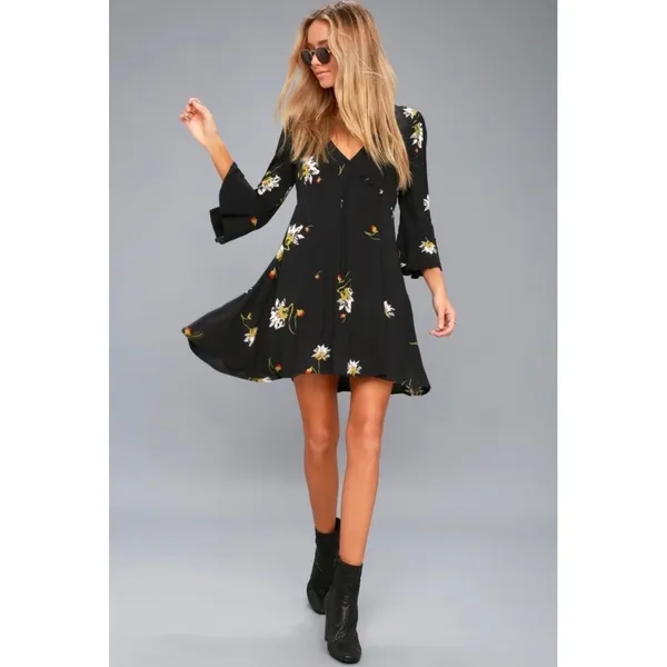 Free People Time on my side Mini Dress Black Floral‎ V-Neck Bell Sleeve Size M - Image 2