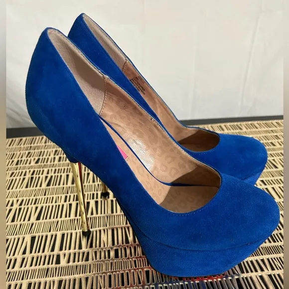 Betsey Johnson Giselle Blue Suede Heels with Hot Pink Sole‎ - Image 2