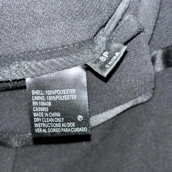 Tahari - Arthur S.Levine matching suit set - Image 5