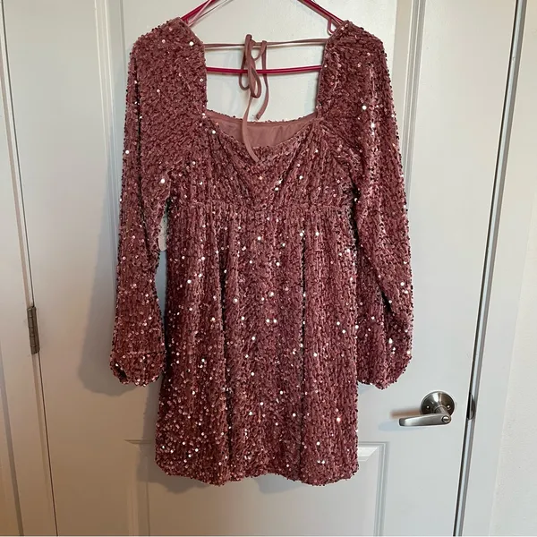 NEW Altar’d State Pink Sequin Holiday Dress Plus Size Medium NWT - Image 7