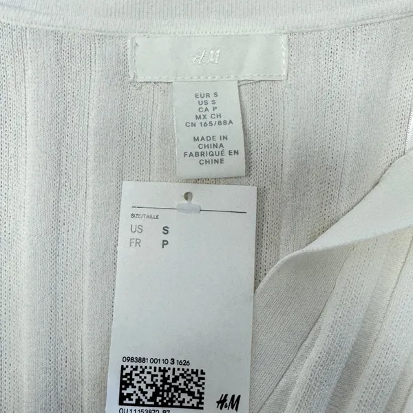 NWY H&M Women's‎ Cream Ribbed Knit Polo Shirt Short Sleeve V-Neck Top Size Small - Image 7