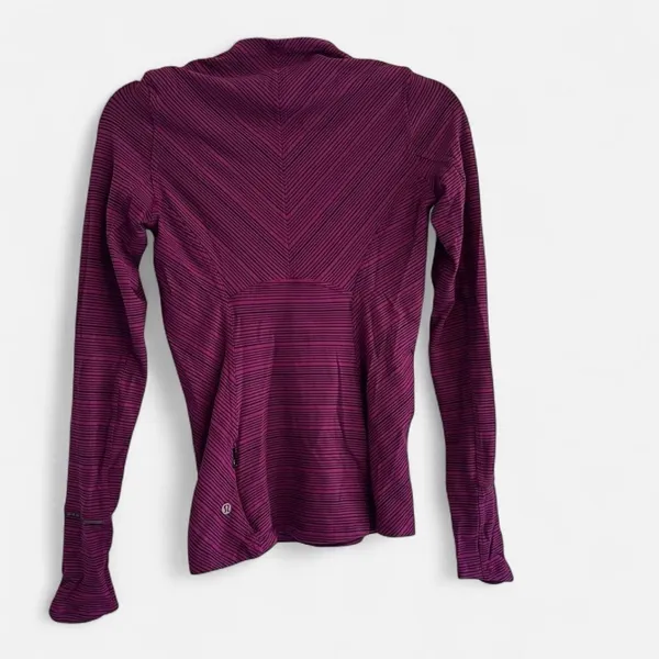 Lululemon top - Image 2