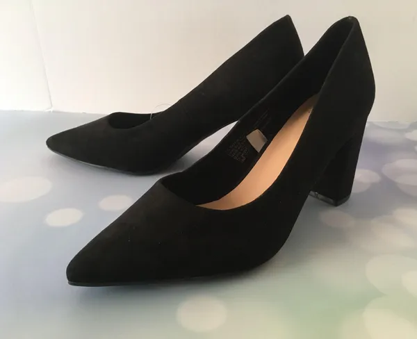 Black Heels, Size 7 1/2 - Image 4