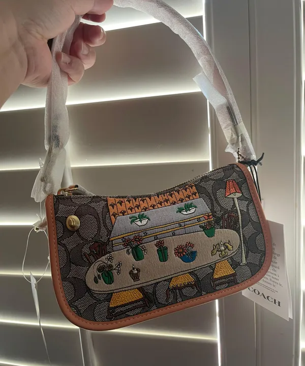 Coach X Observed By Us Swinger Bag 20 In Signature Jacquard - Image 8
