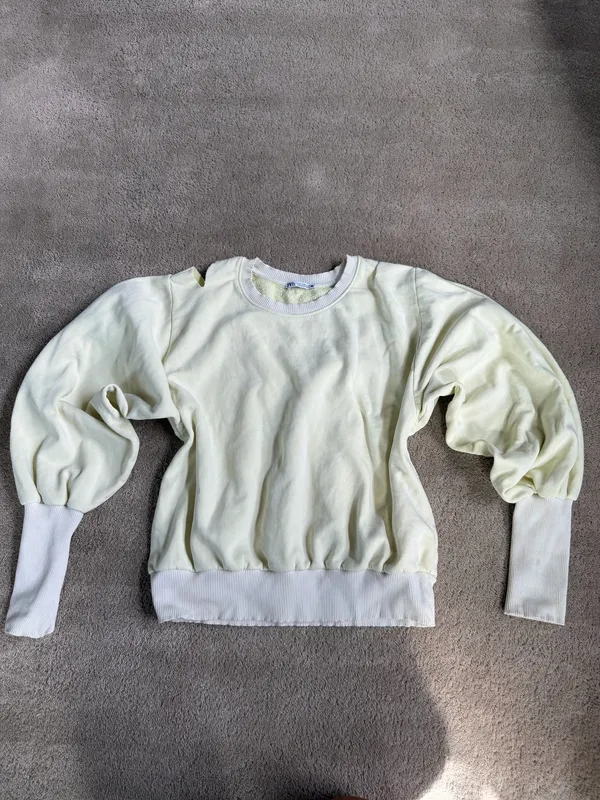 Zara Cream Puff Sleeve Sweatshirt – Size XL - Image 2