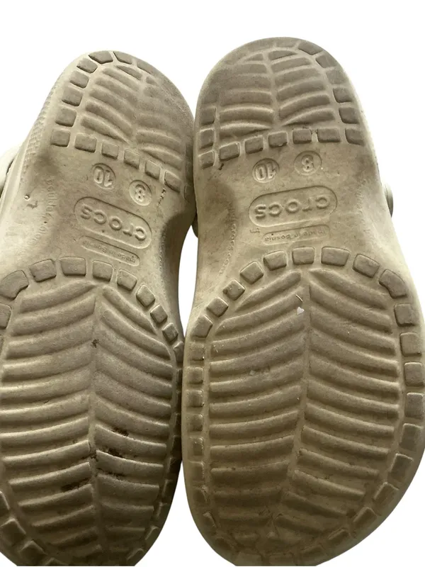 Crocs classic clog unisex slip on water-friendly sandal bone beige W10, 8M - Image 6
