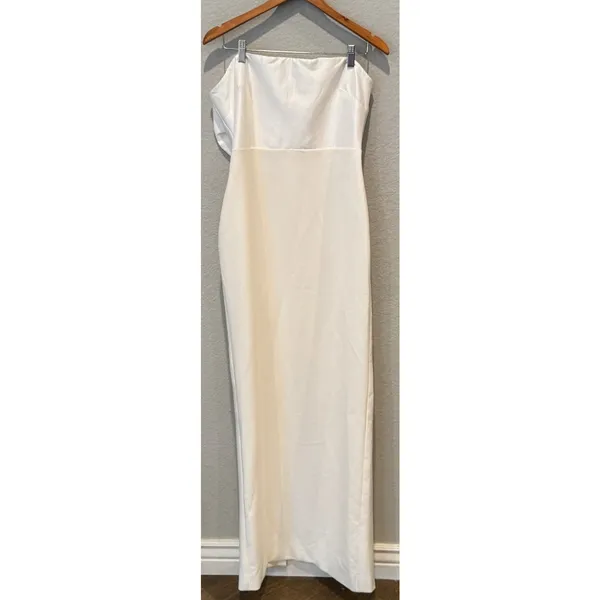 NEW LIKELY Helen Strapless Gown in White Size 8 - Image 15