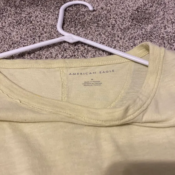 American Eagle oversized yellow top with seams - Image 3