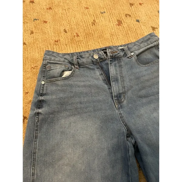 BCBGeneration Paneled Barrel Leg Denim Jeans Size 28 Contemporary Streetwear - Image 4