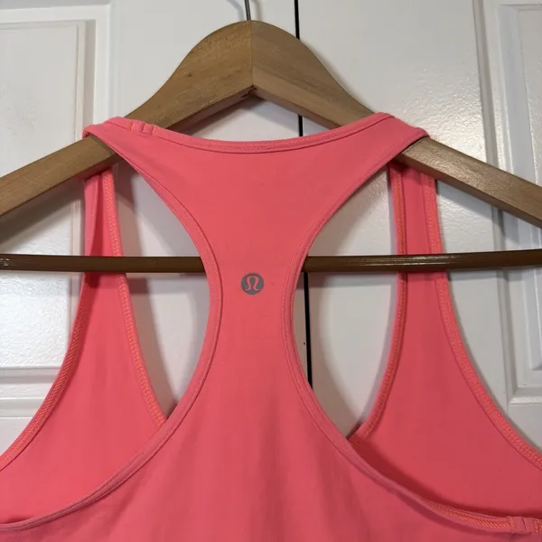 Lululemon Racerback Tank Top Womens 6 Pink Scoop Neck Activewear Gym Yoga - Image 7