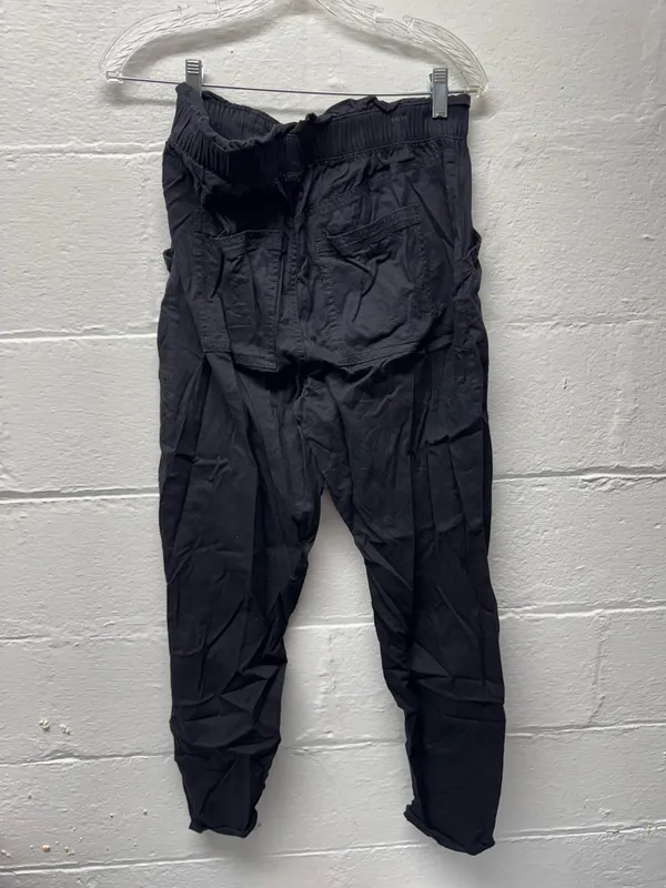 Old Navy Dressy Cinched Waist Pants - Image 5