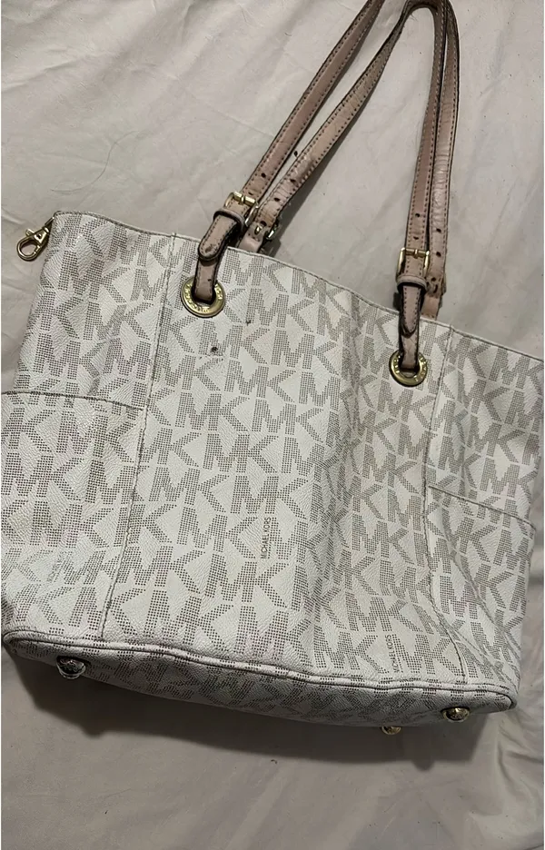Michael Kors Tote Purse - Image 2