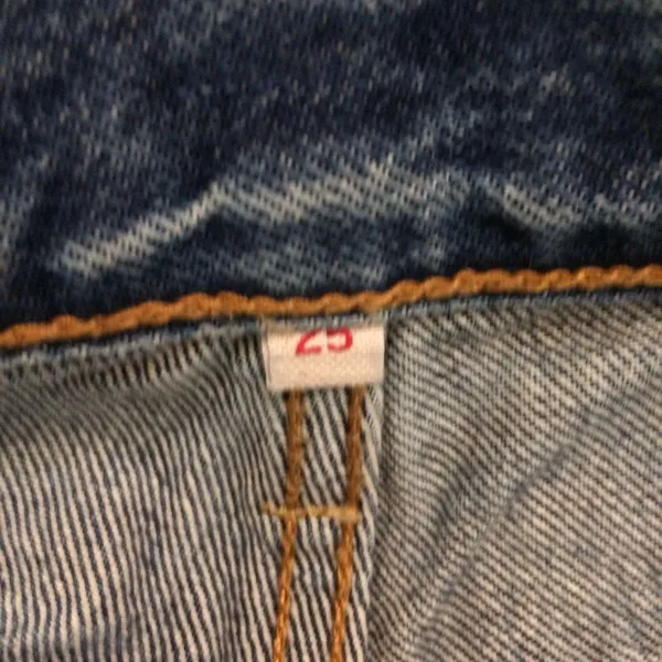 Levi’s made by white oak cone denim button fly ray hem 25 - Image 10