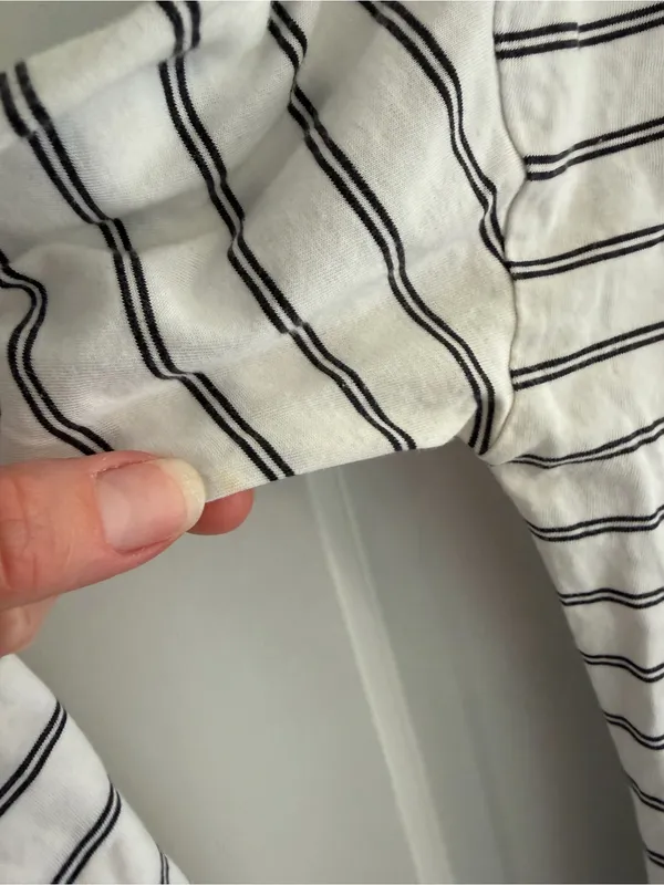 Patagonia Organic Cotton Striped‎ Long Sleeve Tee White Black Women’s Small - Image 3