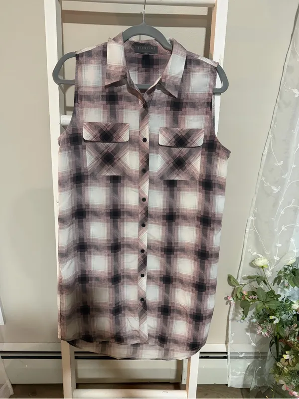 Plaid Sleeveless Shirt Dress in Pink with Belt - Image 2