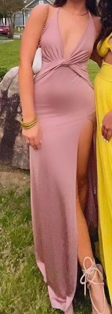 Boohoo Formal Dress - Image 5