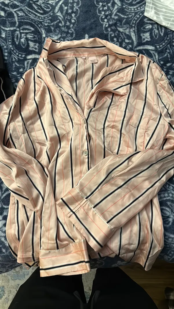 Victoria's Secret Satin Set Pajama - Image 5
