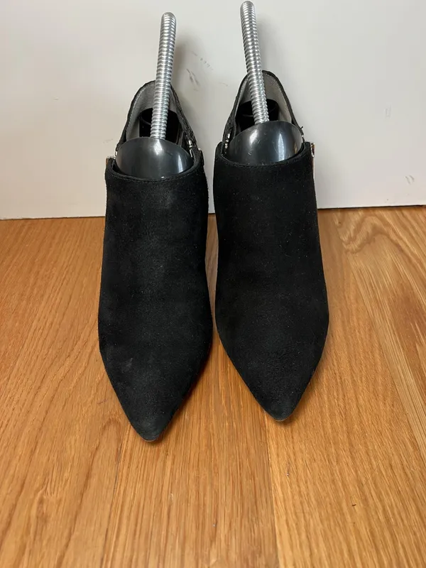 Michael Kors Shoes Womens Size 6.5 Black Suede Snake Ankle Booties Zip - Image 2