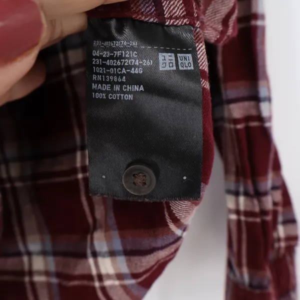 Uniqlo Flannel Shirt Womens XS Burgundy Plaid Button-Down Excellent - Image 4
