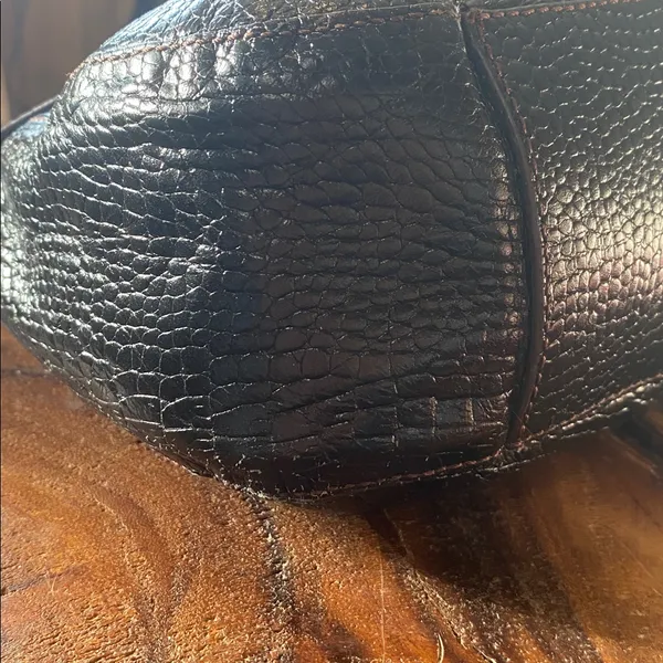 Mint Vintage Etienne Aigner Crocodile embossed leather shoulder bag - Image 5
