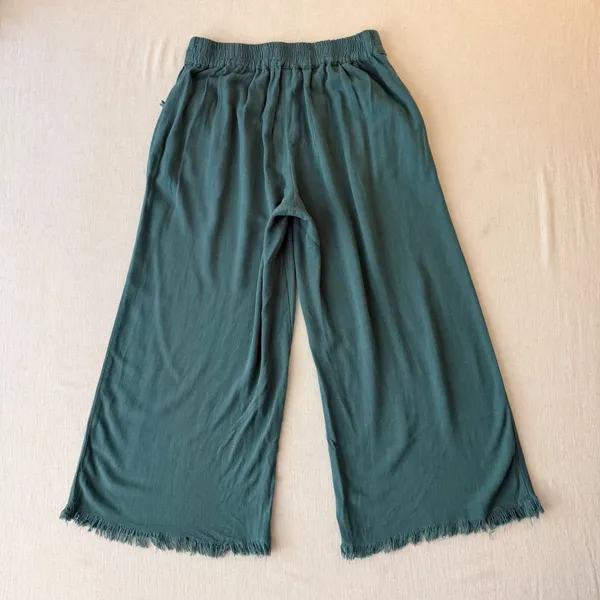 Umgee Linen Blend Boho Wide Leg Cropped Fringe Hem Pants Womens Medium - Image 2