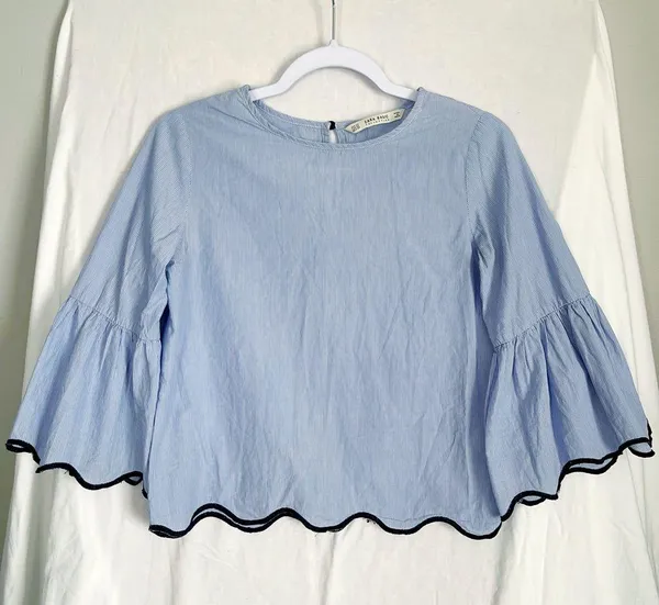 ZARA | Pinstriped Bell Sleeve Scallop Hem Top Sz XS - Image 2