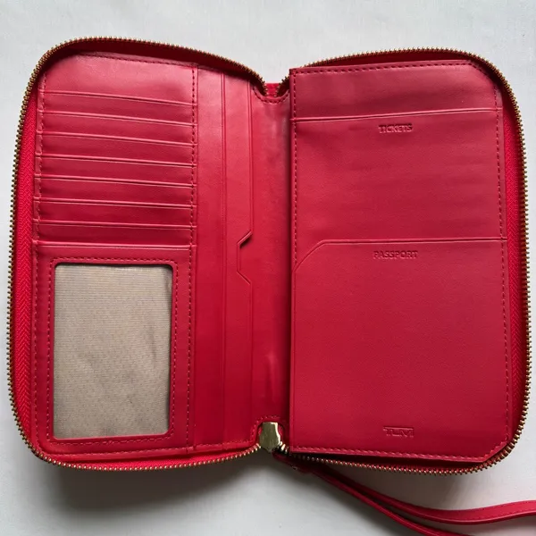 TUMI Vista Nylon Zip-Around Wristlet Strap Travel Wallet Red 4.5" X 7.5" - Image 4