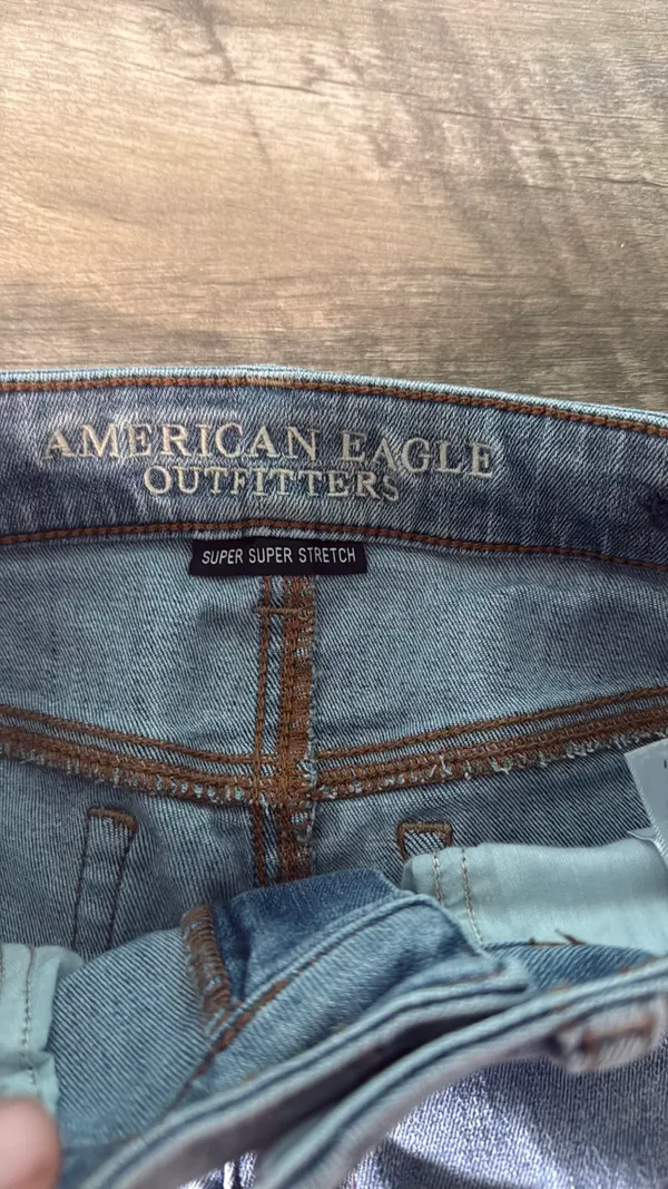 American Eagle Shorts - Image 4