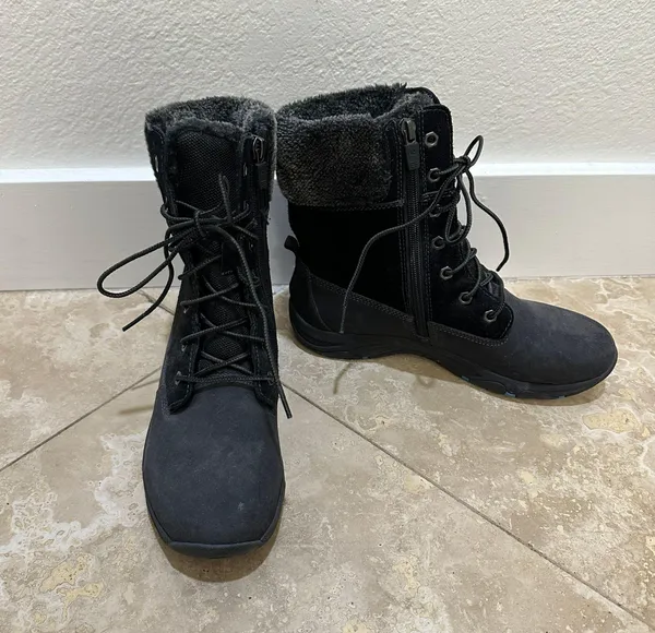 ASICS Boots - Image 2