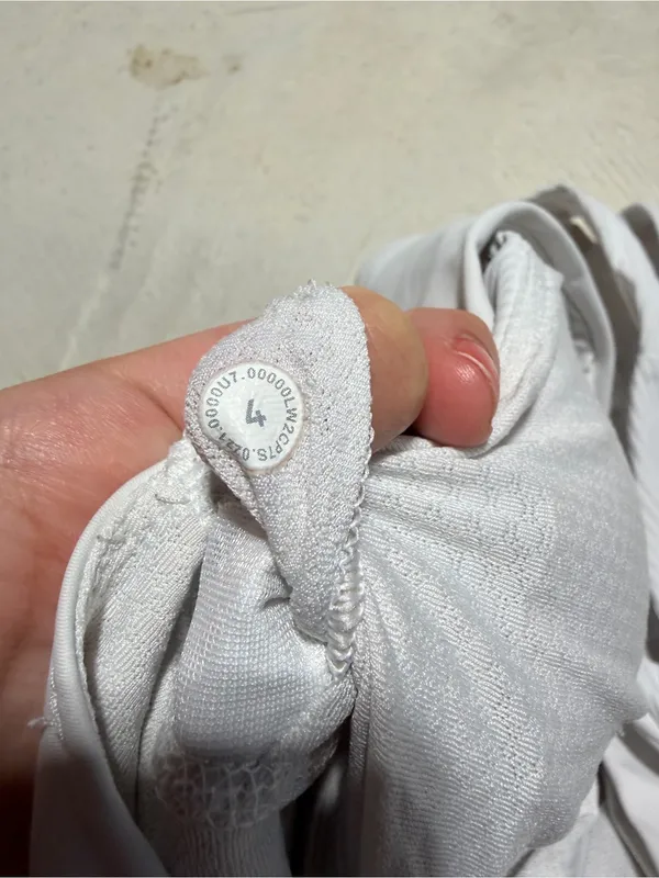 Lululemon high neck y-back train bra medium support c/d cups 4 - Image 7