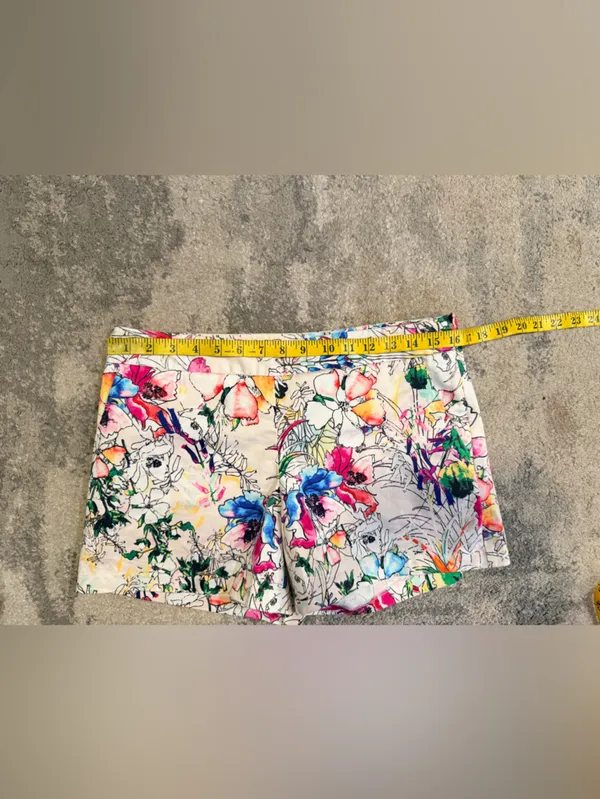 Express Floral Shorts - Cream with Pink, Blue, Green, Yellow Accents - Image 3