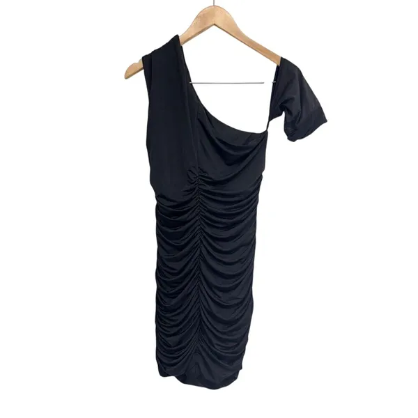 Aqua Formal Black One Shoulder Ruched Mini Dress Cold Shoulder Side Zip M NEW - Image 3