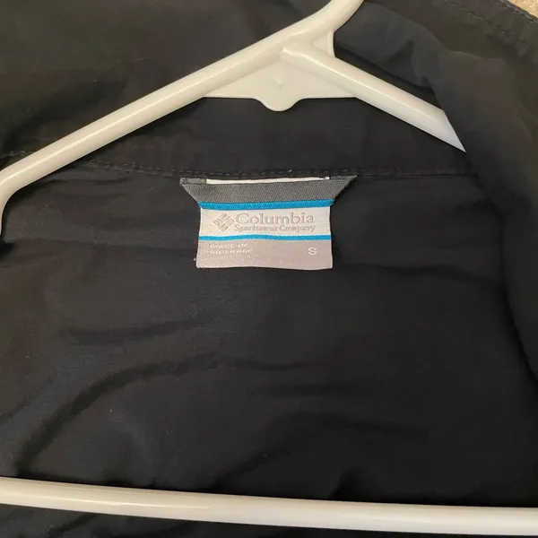 Columbia Black Outdoor Jacket - Image 6