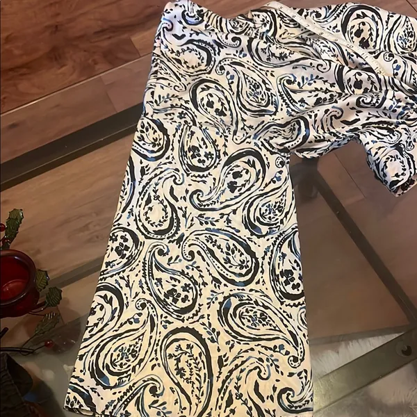 Zara Black and White Paisley Blouse size S - Image 9