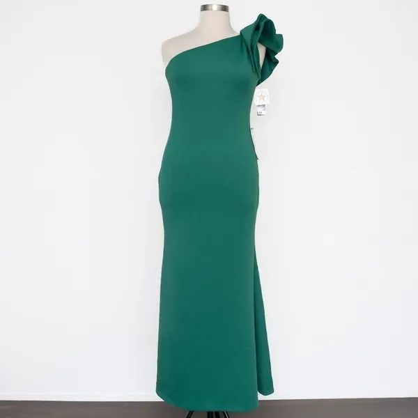 Betsy & Adam. Daisy long scuba one shoulder gown. - Image 2