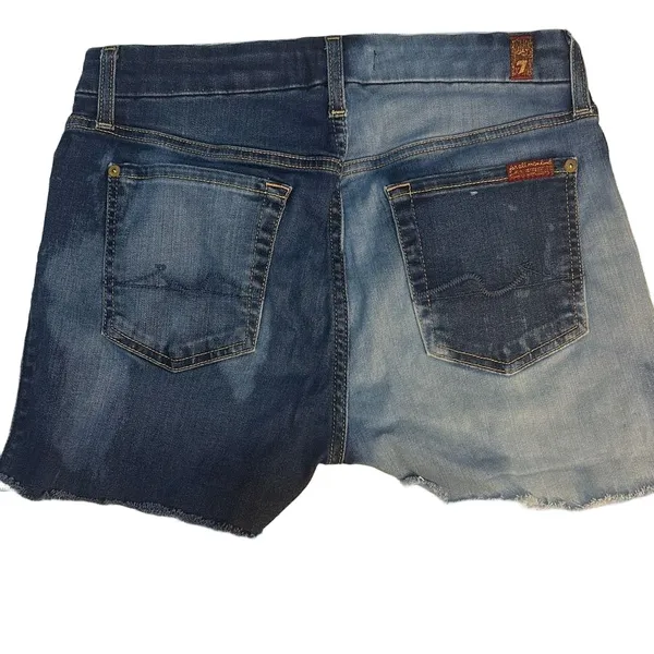 7 for all mankind Jeans Shorts Size 28. Waist: 28 inches - Image 2