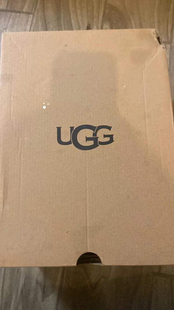 Neumel UGG Chestnut Boots - Image 3
