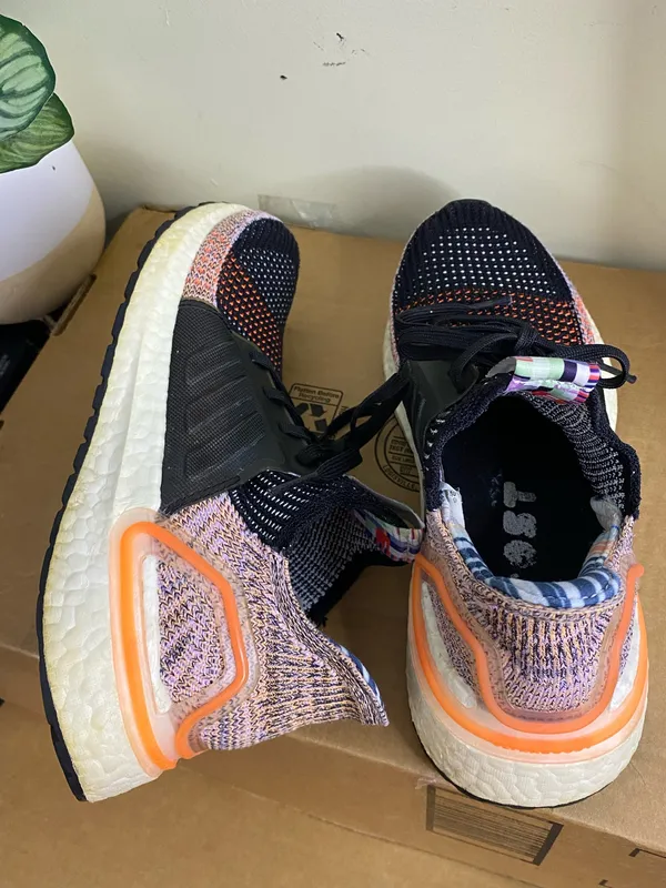 Adidas UltraBoost 19 Black Multi Color Rainbow Womens 7.5 Mens 6.5 - Image 4