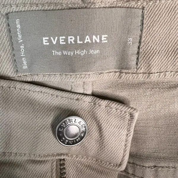 EVERLANE The Way High Jean Straight Leg High‎ Rise Raw Hem Cream Jeans Size 33 - Image 10