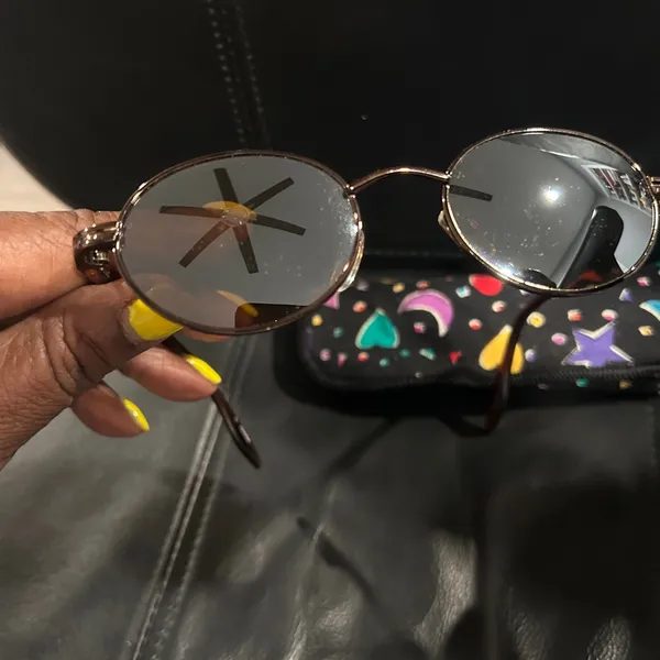 Stylish Brown Oval Sunglasses Black - Image 6