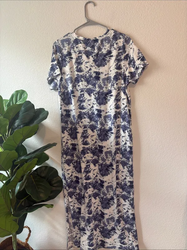 Blue and white Tie-Dye Midi Dress - Short Sleeve scoop neck Large - Image 5