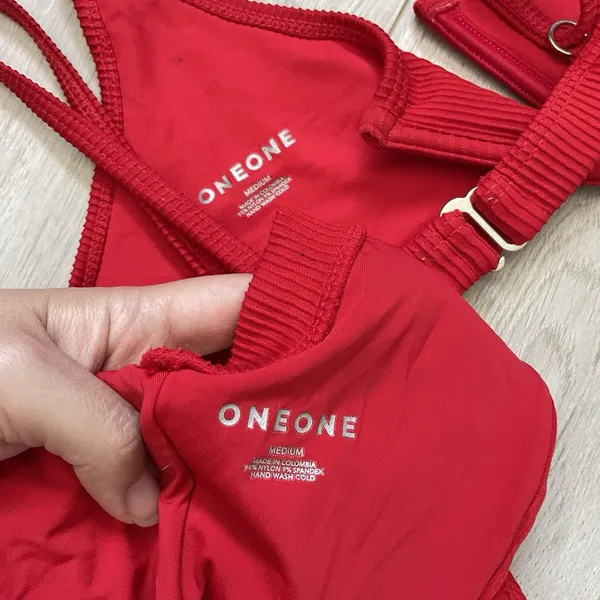 Oneone Swimwear Bikini ribbed jenni v-wire jesse cheeky womens Red (medium) swim - Image 2