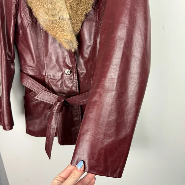 Vintage Leather Rabbitt Fur Trim Trench Tie Jacket Sz 5/6 Maroon Y2K Mob Wife - Image 5
